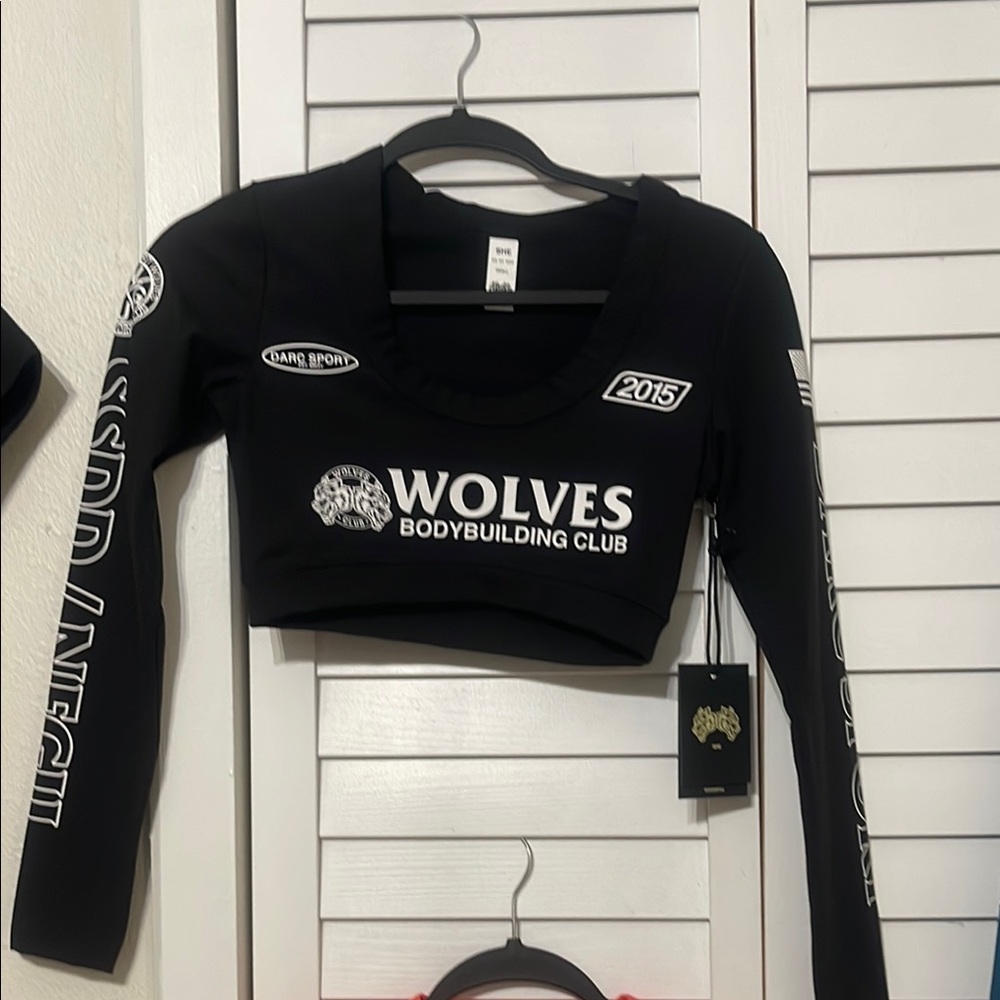 Darc Sport Black Long Sleeve Crop Top